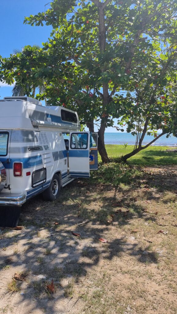 Guayanas beach Puerto Rico parking for the a night or two pr vanlife